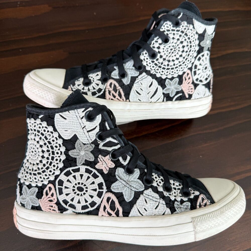 Converse Chuck Taylor All Star Butterfly Crochet High Top Sneaker Women's Size 7